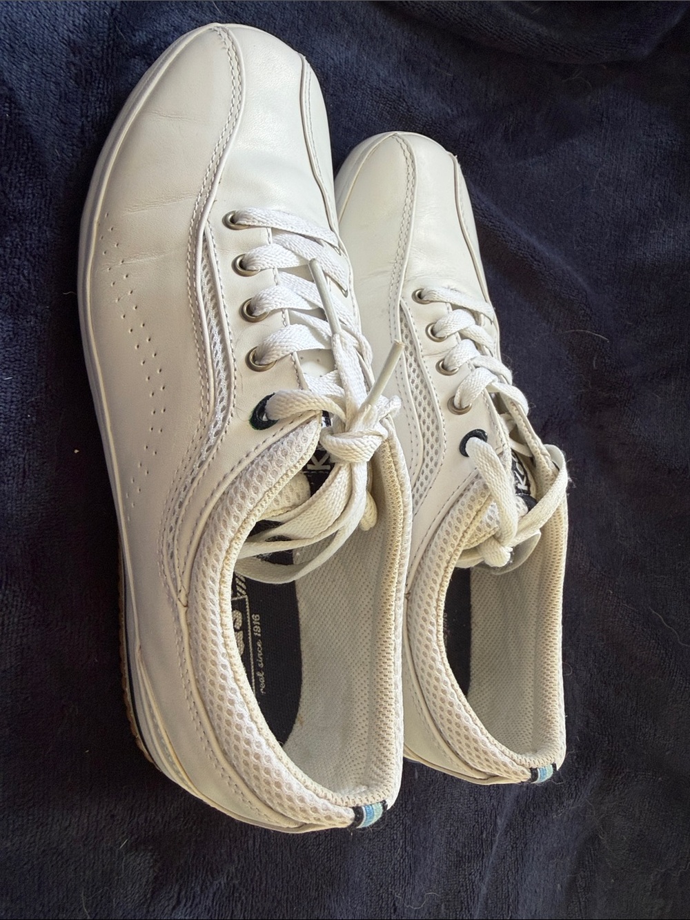 Keds Women’s White Leather Low-Top Sneakers - Picture 8 of 8
